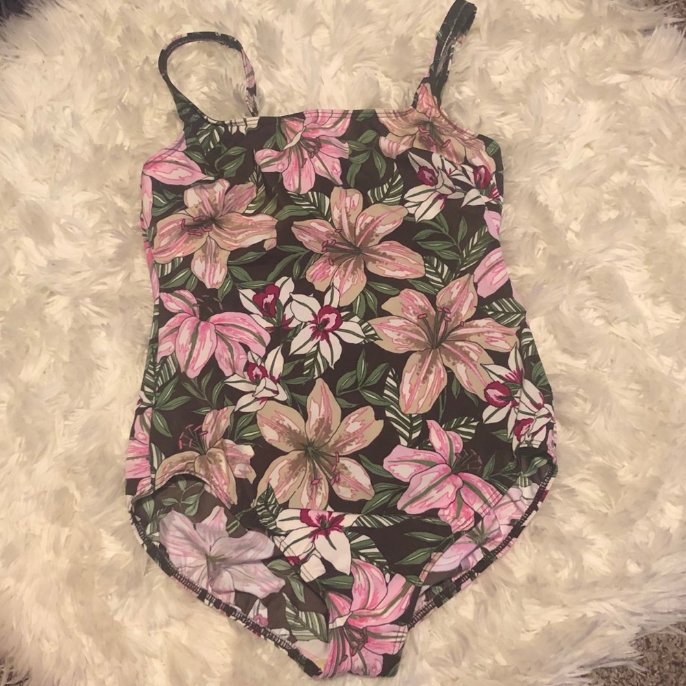 Lands End floral one piece bathing suit